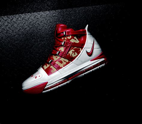 NBA: Every LeBron James signature sneaker, ranked