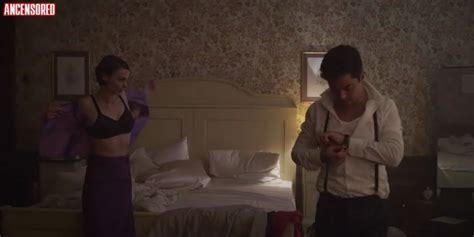 Naked Romane Portail In Spy City