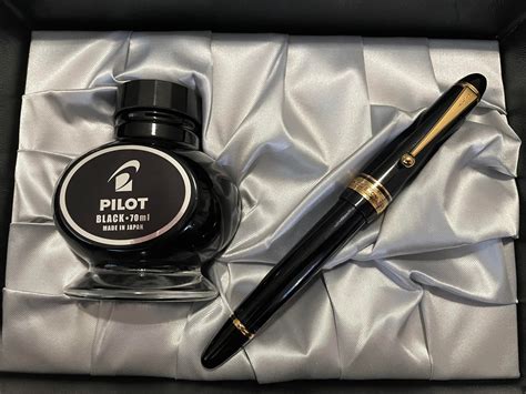 NPD: Finally gave in and bought a Pilot Custom 823! : r/fountainpens