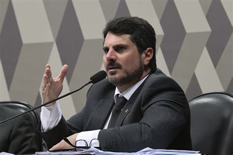 Após áudio sobre orçamento secreto Marcos Do Val diz que vai entrar na