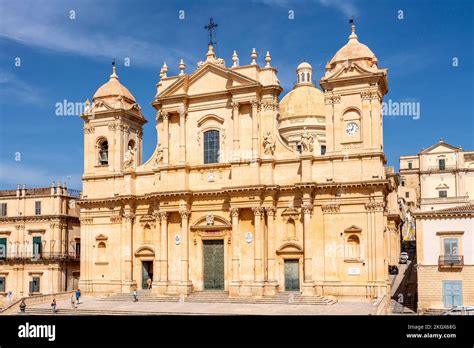 Noto Cathedral (Cattedrale di Noto), Sicily, Italy Stock Photo - Alamy