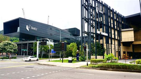 large  vivid images engage students   singapore management
