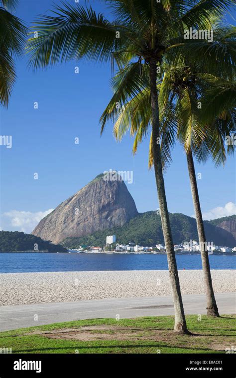 Flamengo Beach and Sugarloaf Mountain, Rio de Janeiro, Brazil Stock ...