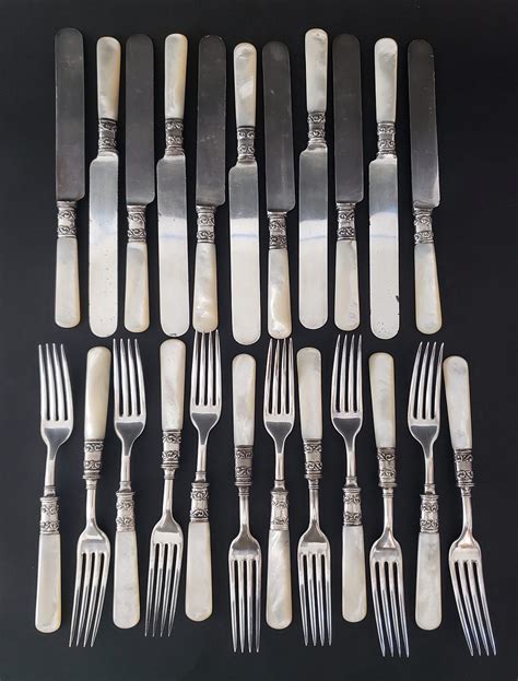 Mother Of Pearl Handled Knife Fork Set 23 Piece American Cutlery