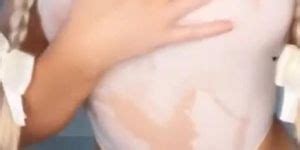 Hot Bunny Squirts With Dildo Tnaflix