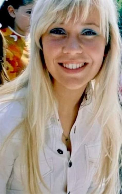 Pin by Samuel Vargas on Agnetha Blonde singer Agnetha fältskog Abba outfits