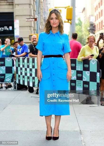 Rose Byrne August 2018 Photos And Premium High Res Pictures Getty Images