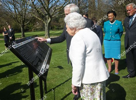 Queen Elizabeth Ii Hugo Vickers During Editorial Stock Photo - Stock ...