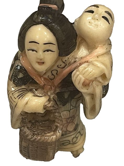 Japanese Netsuke 9