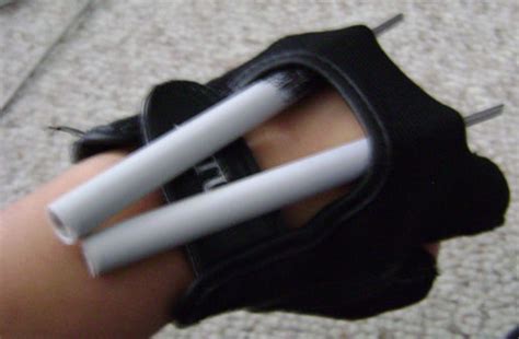 How to Make Retractable Wolverine / X-23 Claws | lansia does blog