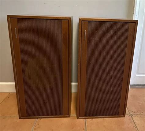 Vintage Retro Tandberg Hi Fi System 7 Speakers Mid Century Floor