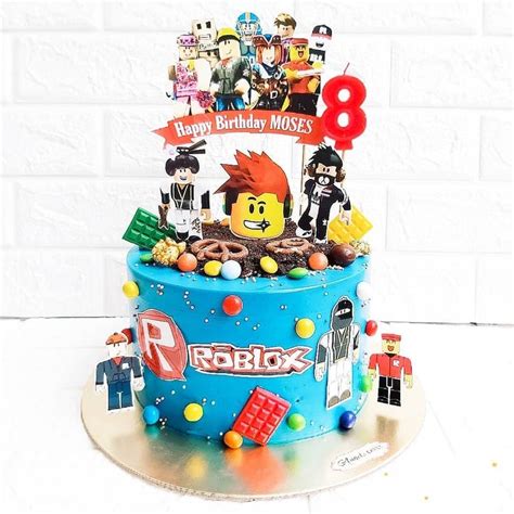 Торт «Roblox»