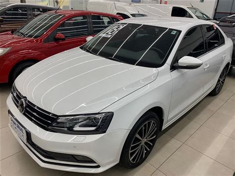 Volkswagen Jetta 20 Tsi Highline 211cv 20172018 Fiat Sinal