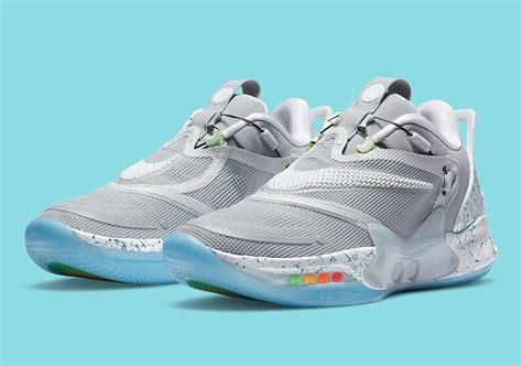 Nike Adapt BB 2.0 "Mag" BQ5397-003 | SneakerNews.com