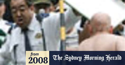 Naked Swimmer Causes Chaos At Japanese Palace