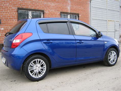 Зимние сапожки — Hyundai i20 (1G), 1,4 л, 2010 года | шины | DRIVE2