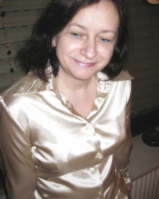 Wife In Satin Blouse And Vintage Bra Porn Pictures Xxx Photos Sex Images Pictoa