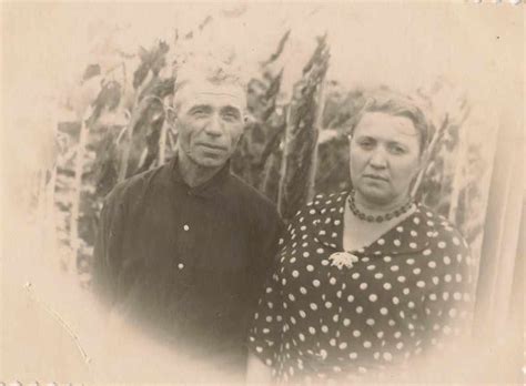 Мещерякова Евдокия Павловна с братом. • FamilySearch