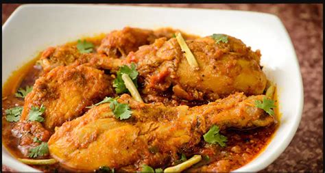 Spicy Malvani Chicken Curry Recipe Ndtv Food