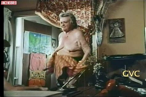 Female Chauvinists Nude Pics Page