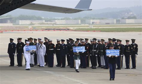 朝鮮戦争：不明米兵遺骨を北朝鮮が返還 休戦協定65年 毎日新聞