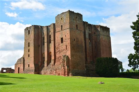 Great Castles Gallery Kenilworth Castle