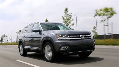 VW Atlas Review Gives It The Thumbs Up