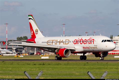 D ABDU Air Berlin Airbus A320 214 Photo By Lars Liedtke ID 777984