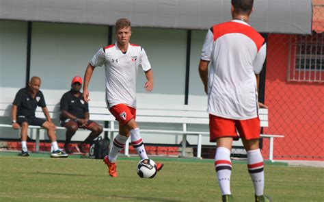 Preparação reforçada sob os olhares de Patón SPFC