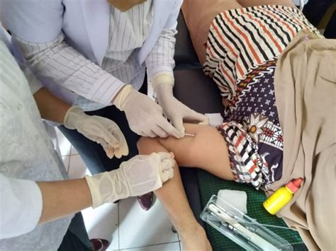 PELAYANAN PEMASANGAN KB IMPLAN DAN IUD DI DESA JANJI