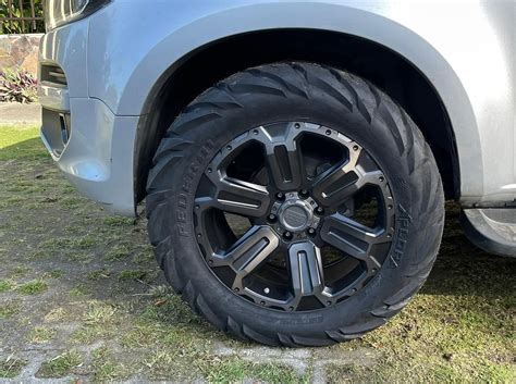 Black Rhino Wanaka Matt Gunmetal Wbrushed Face And Gunmetal Tint Bg