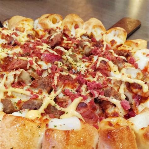 Pizza Hut Pan Pizza Meat Lovers