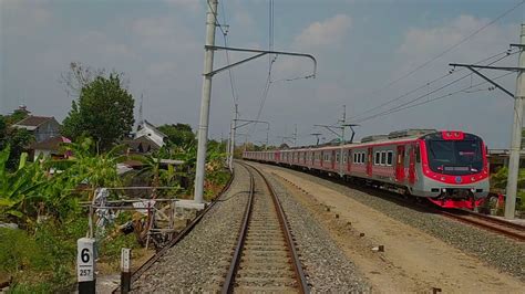 Backride By Train Stasiun Sragen Menuju Stasiun Solo Balapan Youtube