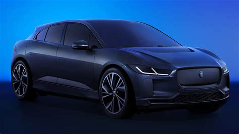 jlr  invest  billion    years enwheelzme