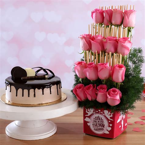 Chocolate Cake Fall In Love Pink Roses Combo Buy Send Order