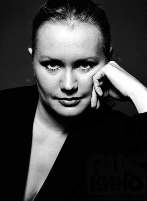 Ксения Александрова — биография, фильмография, фотографии актрисы