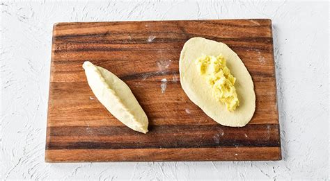 Пирожки с картошкой, жаренные на сковороде, пошаговый рецепт с фото на ...