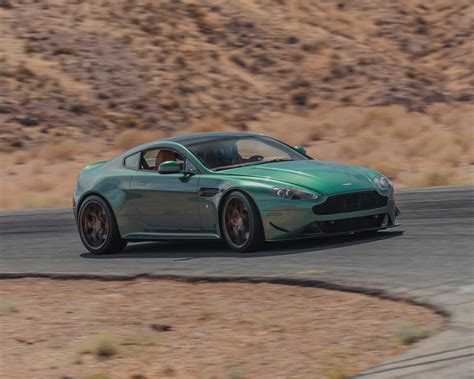 Super Gloss Metallic Racing Green Inozetek Usa
