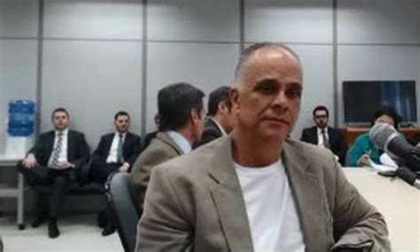 Marcos Valério condenado no caso do mensalão é transferido para