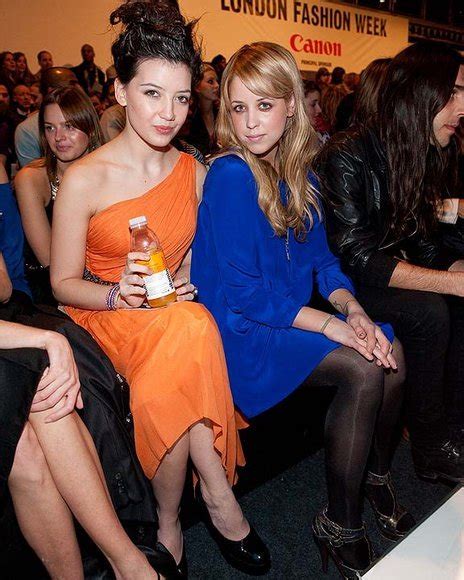 Daisy Lowe Up Close With The Model Steaming Up Rolling Stone S 2009 Hot List