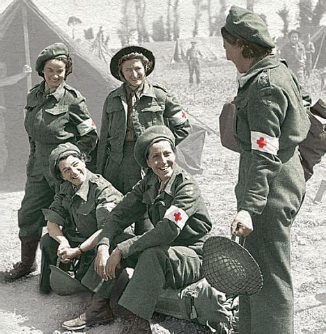 nurses  wwii  forgotten heroes history  sorts