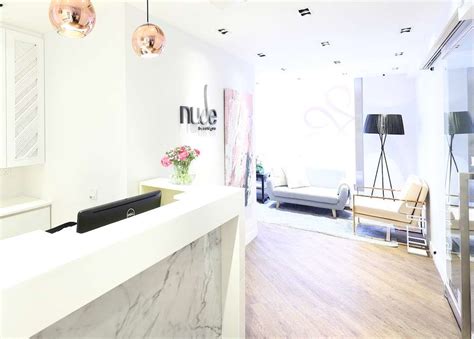 Questions About A Manzilian Wax Youre Too Shy To Ask Nude Waxing