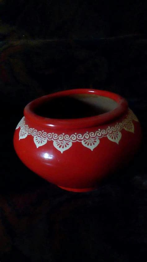 Simple Warli Painting On Pots - Download Free Mock-up