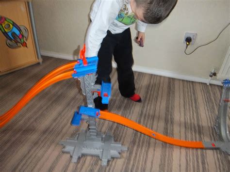 Fun As A Gran Hot Wheels Track Builder System