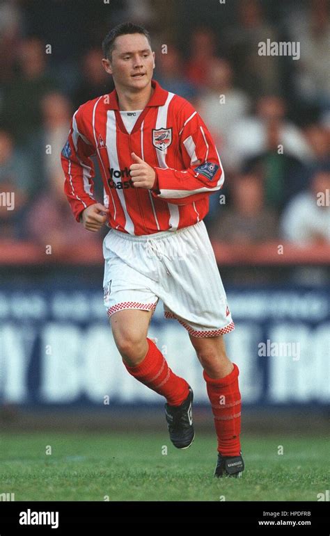 STEVE BRODIE SCARBOROUGH FC 22 July 1997 Stock Photo - Alamy