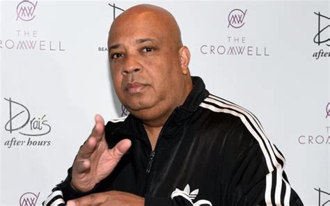 Rev Run Net Worth: Career & Lifestyle [2022 Update]