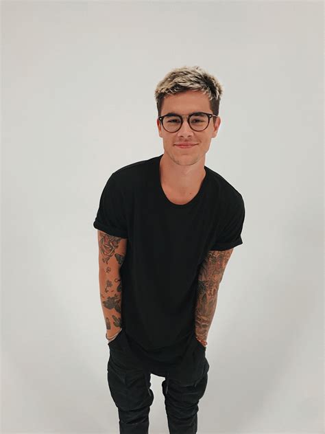 Kian Lawley 2024 Souriant