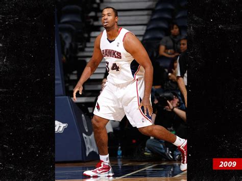 Jason Collins Nba S First Openly Gay Player Diagnosed With Brain Tumor