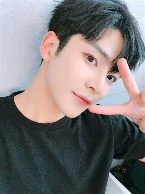 Rowoon Fanart 😁 Sf9 Amino