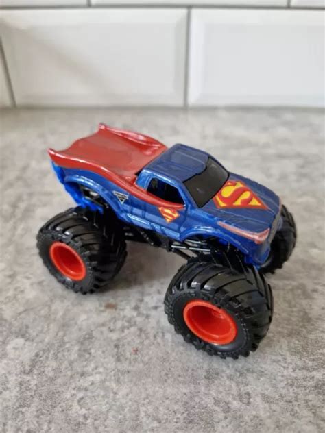 HOT WHEELS MONSTER Jam Truck SUPERMAN Wheelie Bar PicClick UK